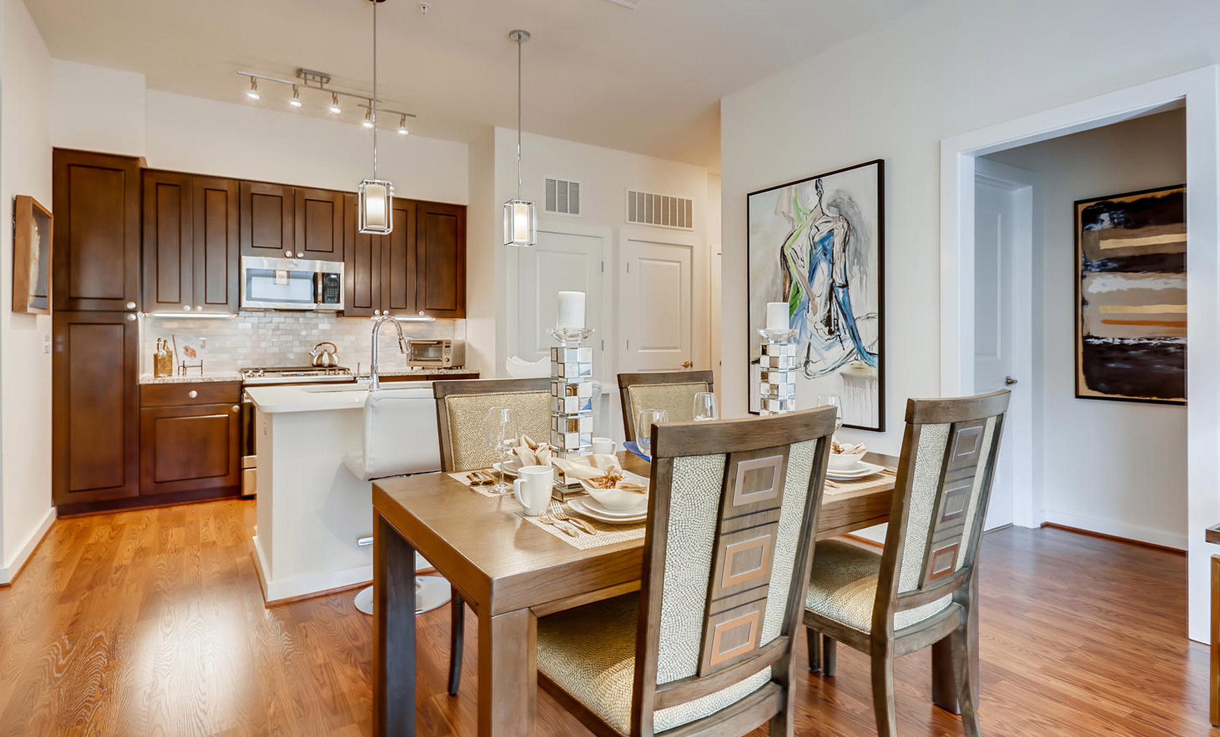 Northbrook Apartments The Elaine Luxury Apartments